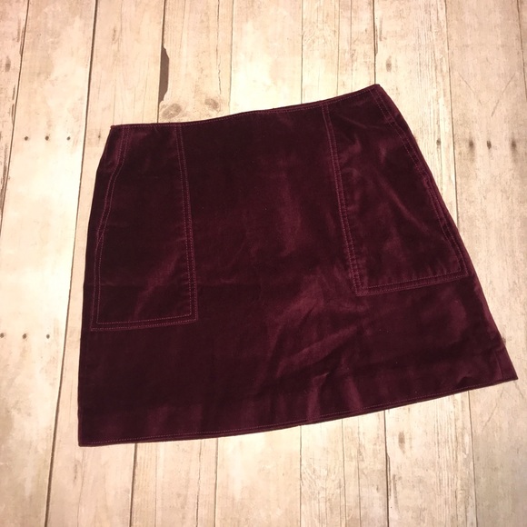 GAP Dresses & Skirts - 🎉HOST PICK 10/19🎉Deep Burgundy Red Velvet Skirt